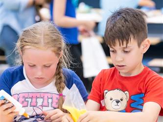 children making crafts