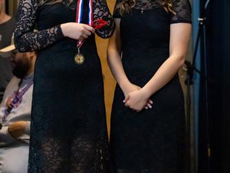 performer receiving award