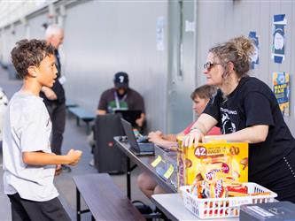students getting snacks 